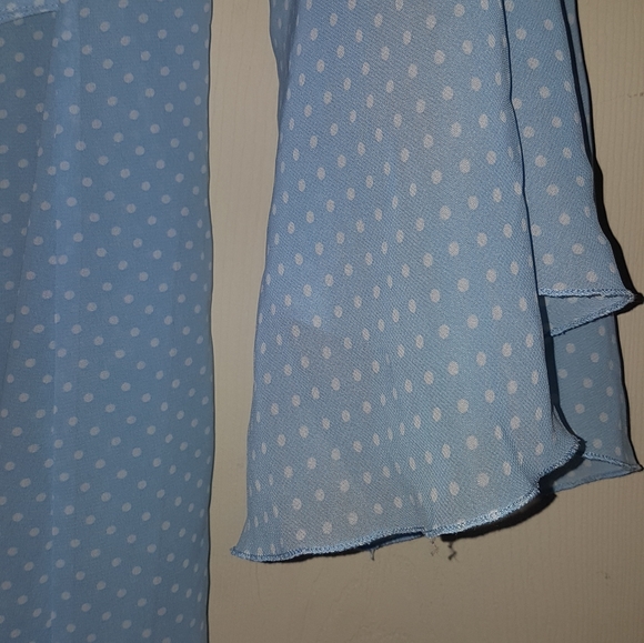 Rosanna Robe - Picture 15 of 17